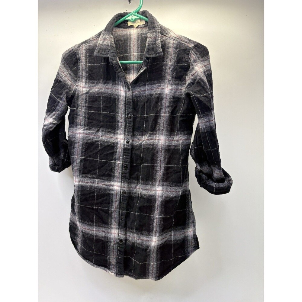Love Notes Plaid Flannel Shirt Black Gray Red Long Sleeve Button Up S